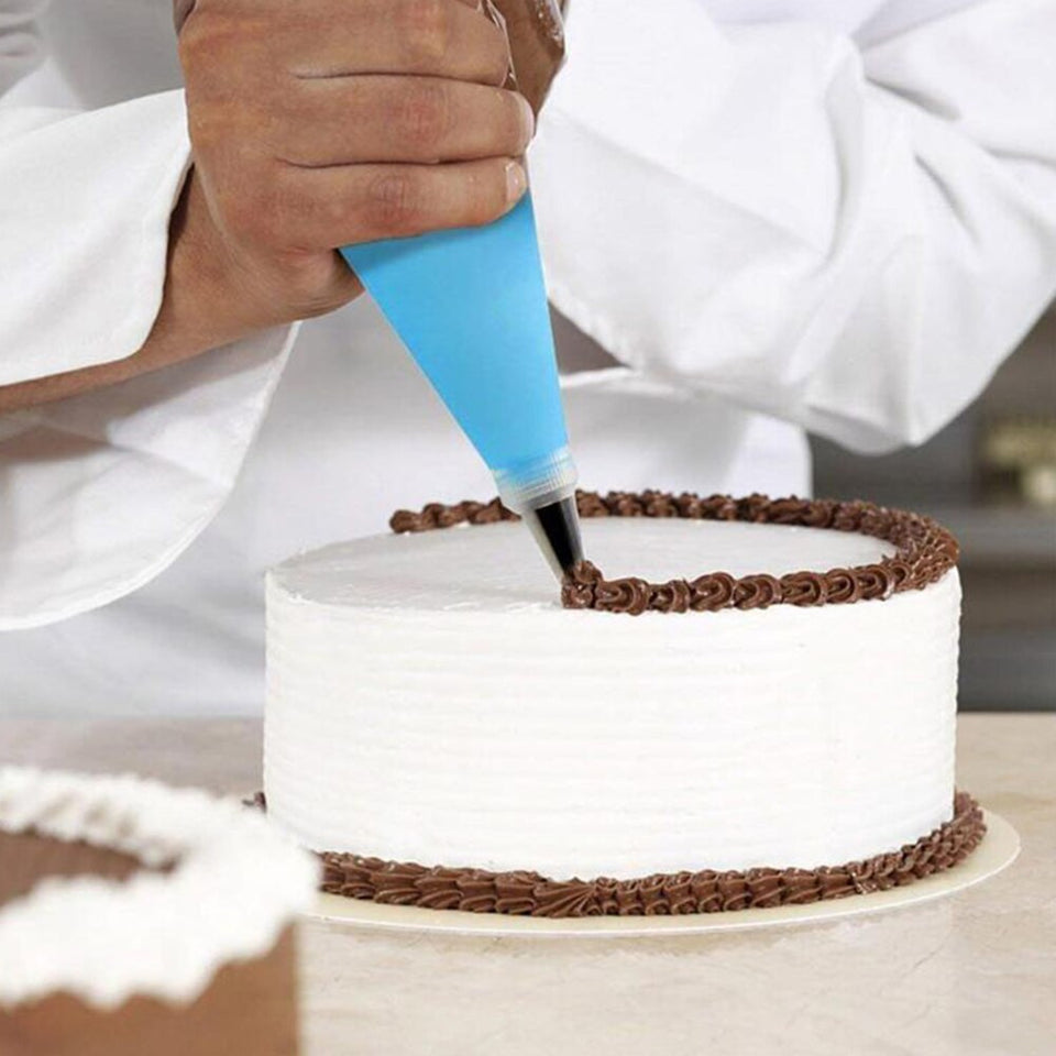 14Pcs/Set Piping-Nozzles Silicone Pastry Bag Kit Cake Decorating Tools DIY Icing Piping Cream/whipped cream/heavy whipping cream